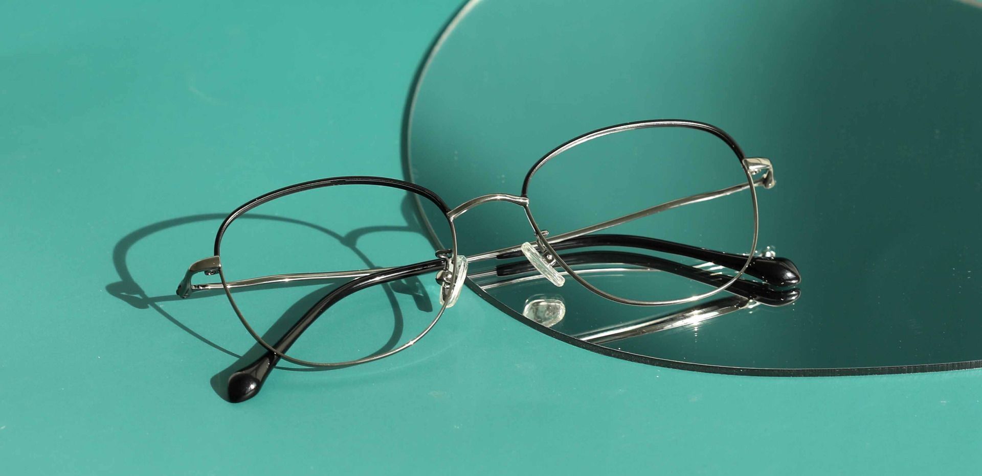 Belcourt Oval Non-Rx Glasses - Black