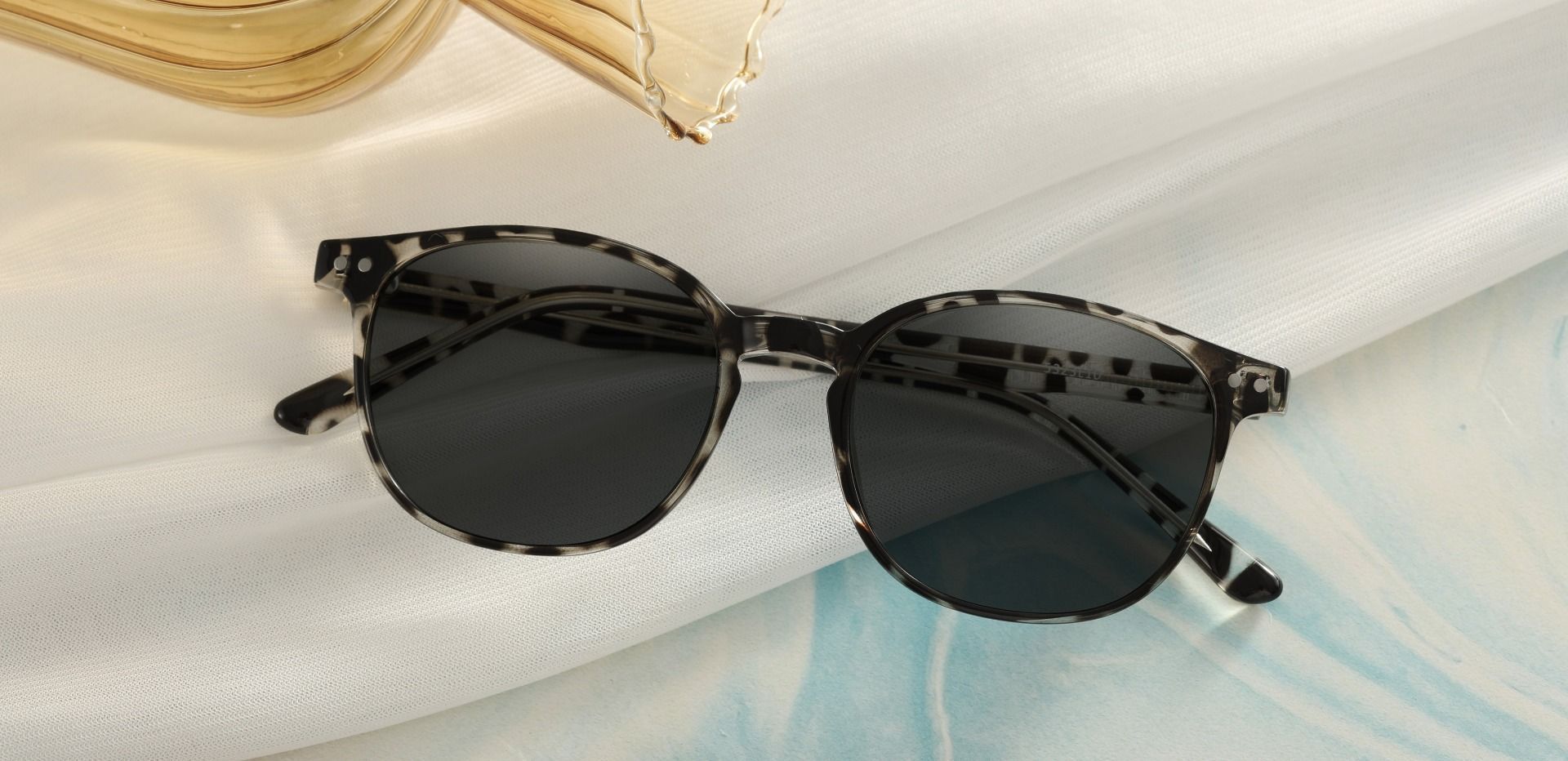 Holstein Oval Prescription Sunglasses - Leopard Frame With Gray Lenses
