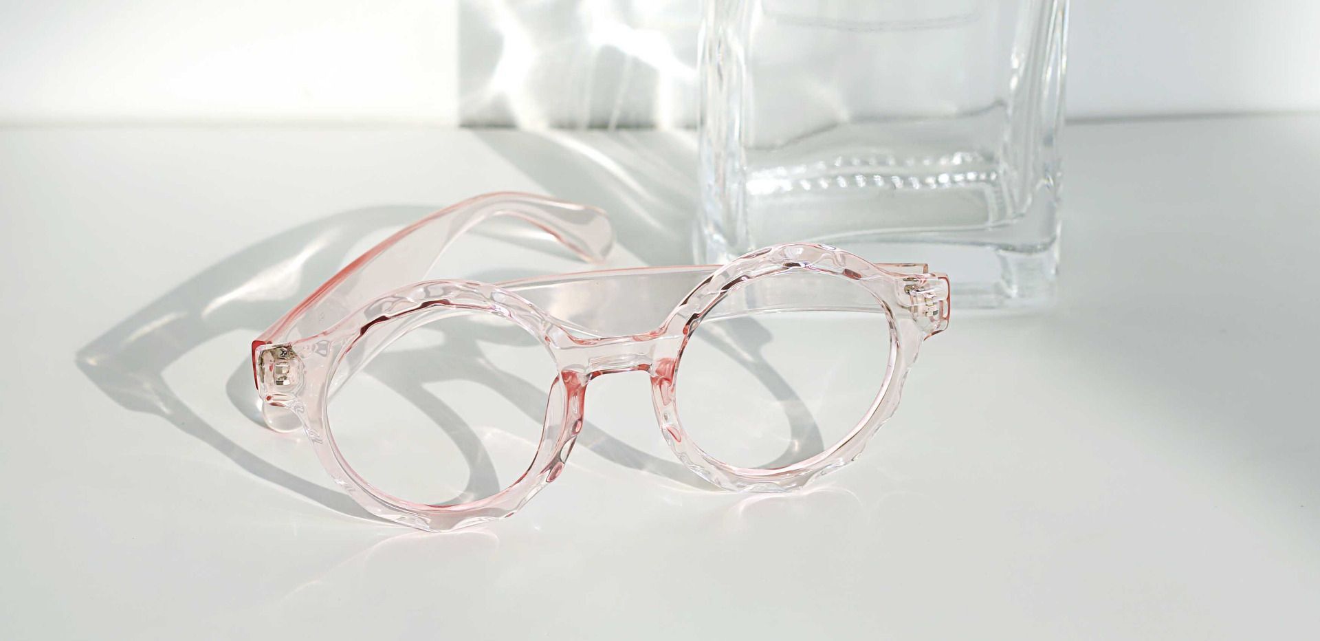 McGuire Round Reading Glasses - Pink