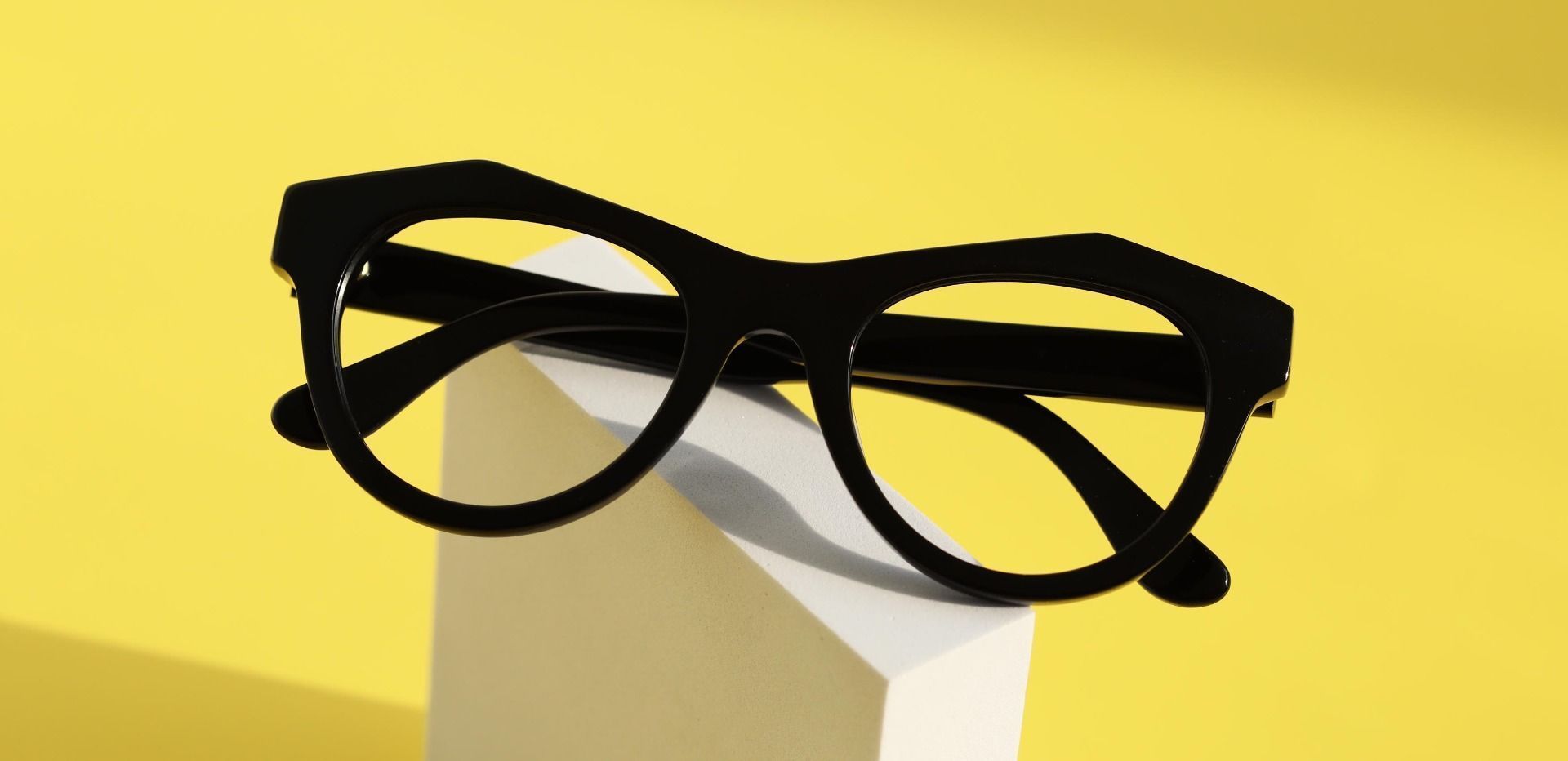 Sentra Cat Eye Non-Rx Glasses - Black